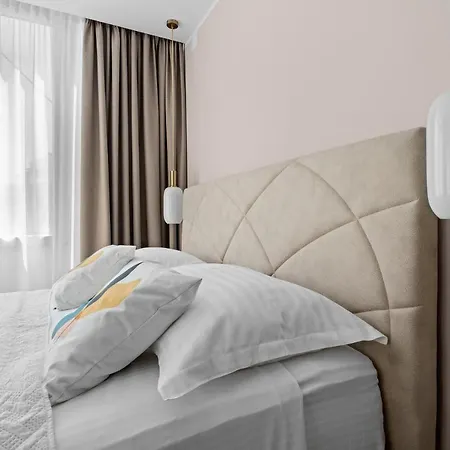 Giardini M * Πούλα