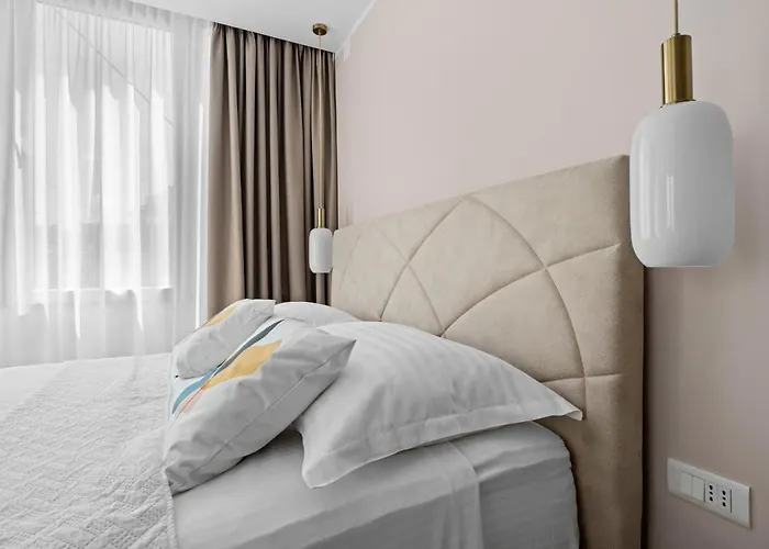 Giardini M * Πούλα